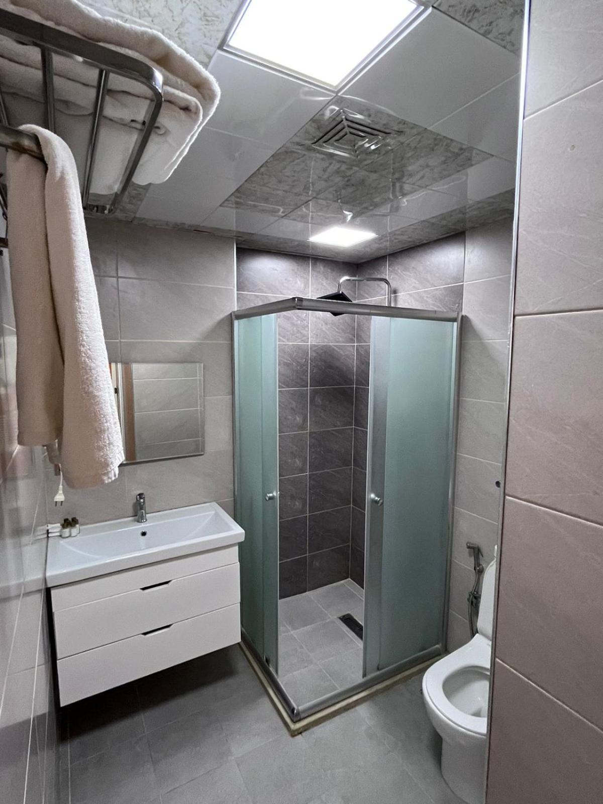 Jupiter Baku -Halal Hotel Luaran gambar